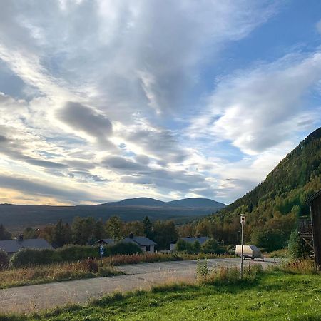 Funaesdalsporten Roeda Husen Funaesdalen Bagian luar foto
