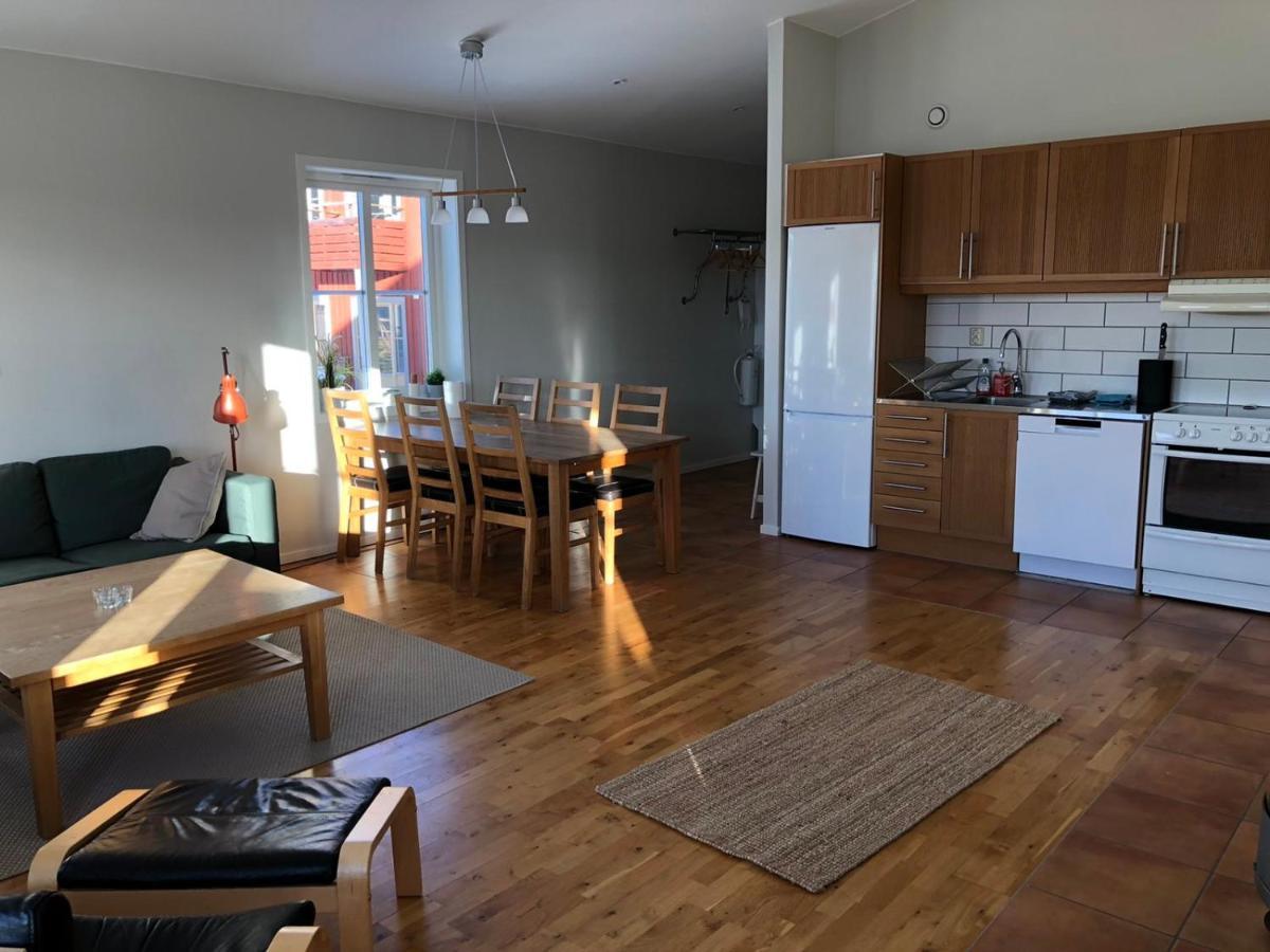 Funaesdalsporten Roeda Husen Funaesdalen Bagian luar foto